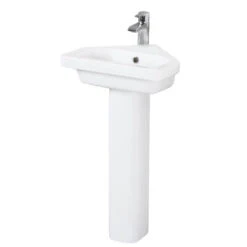 Resort Corner Pedestal Lavatory